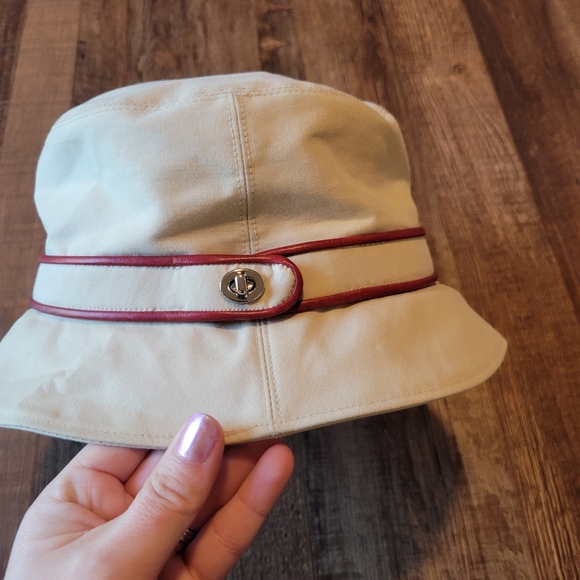 Coach Cream Bucket Hat with Red Leather Trim - Picture 1 of 8